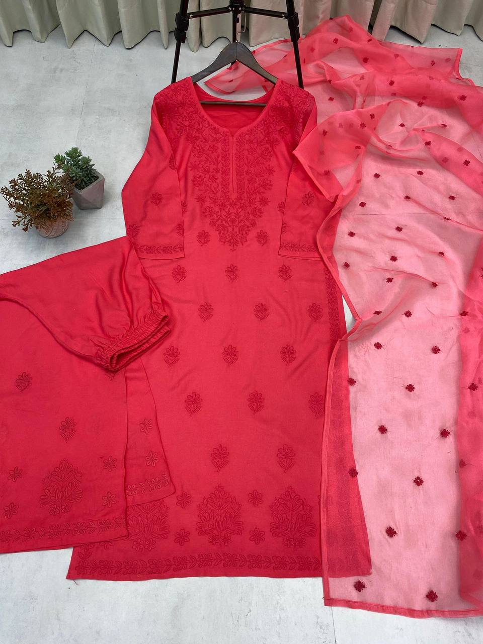 Red Chikankari set